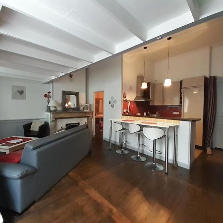 Coquet Studio En Mezzanine Nuit Pour 2 Personnes Saint-Girons  Exteriör bild