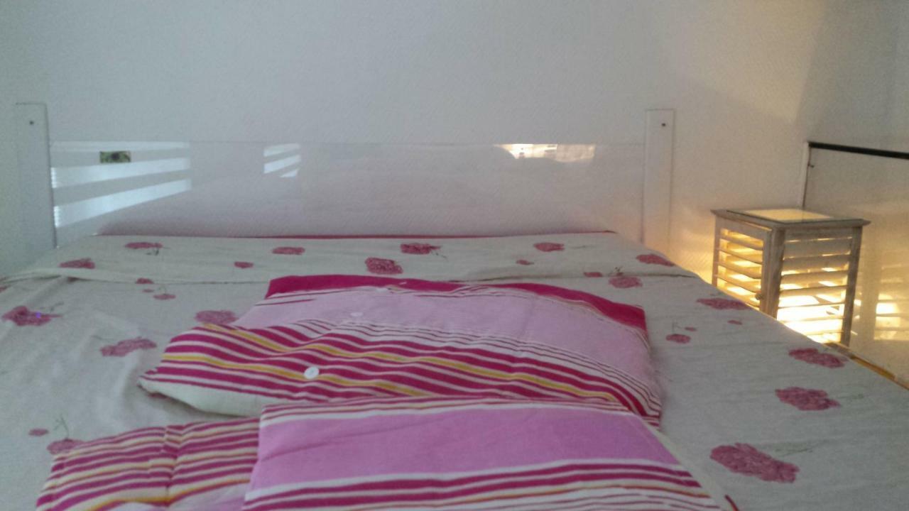 Coquet Studio En Mezzanine Nuit Pour 2 Personnes Saint-Girons  Exteriör bild